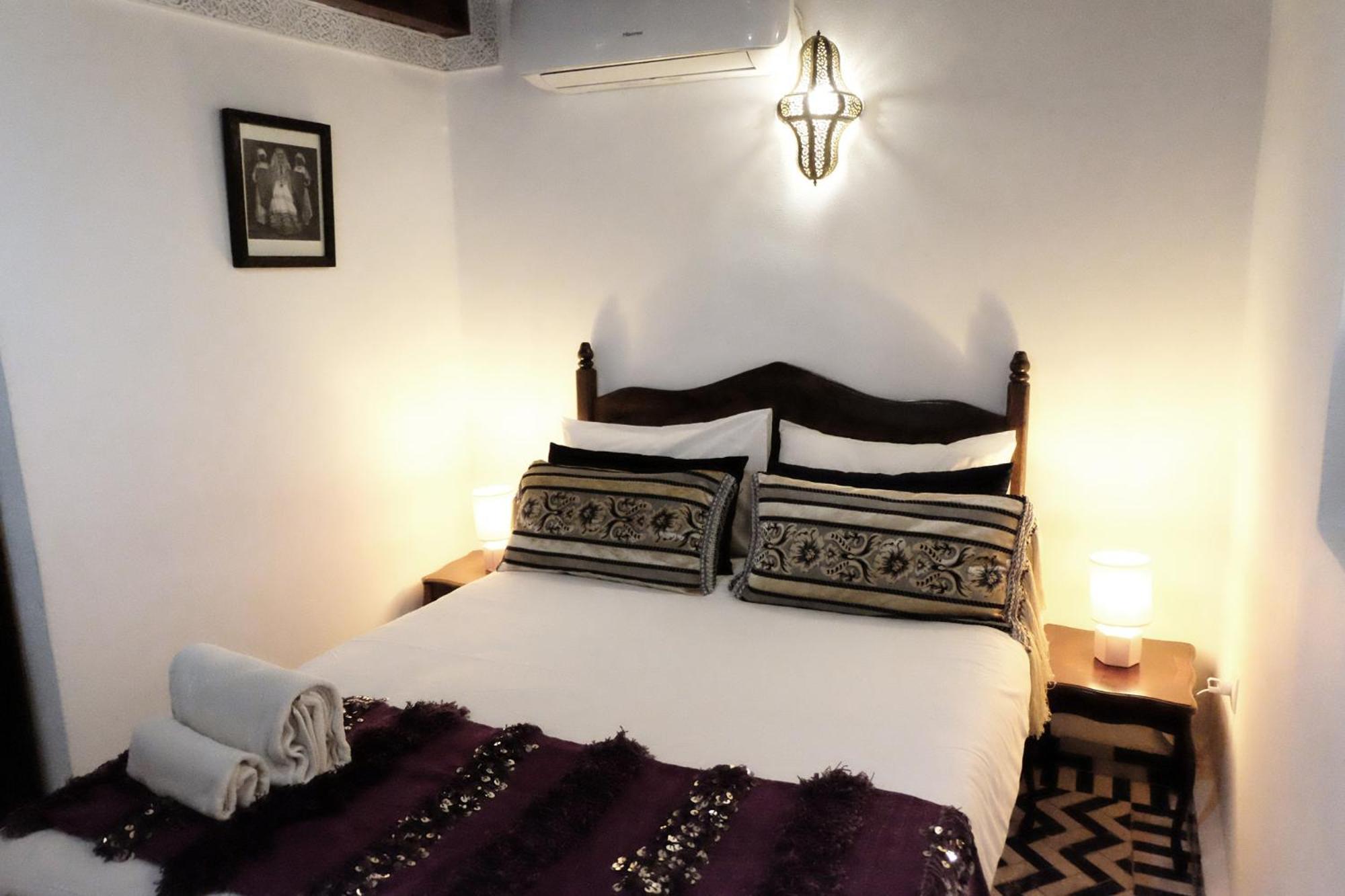 Riad Alassala Fes Otel Oda fotoğraf